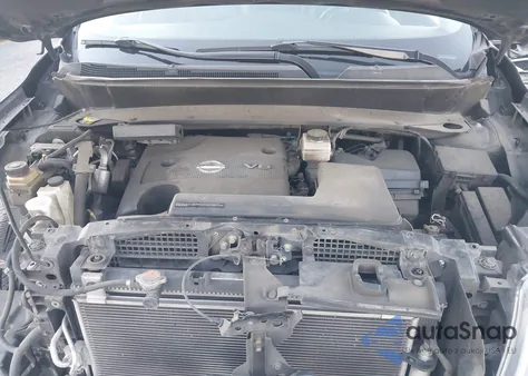 2015 Nissan Pathfinder Sl z USA, uszkodzony, nr VIN 5N1AR2MNXFC661663